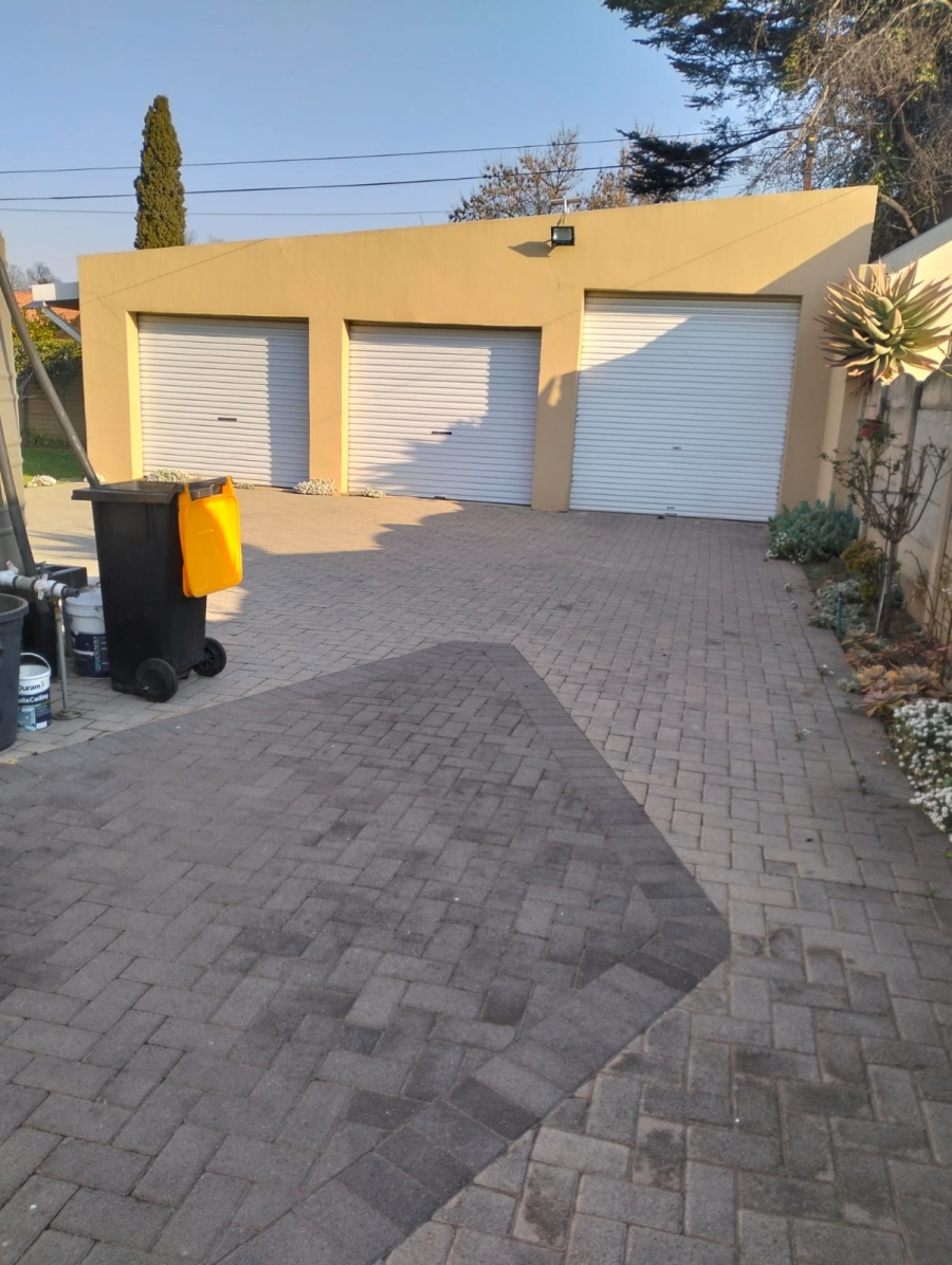 4 Bedroom Property for Sale in Vaalpark Free State